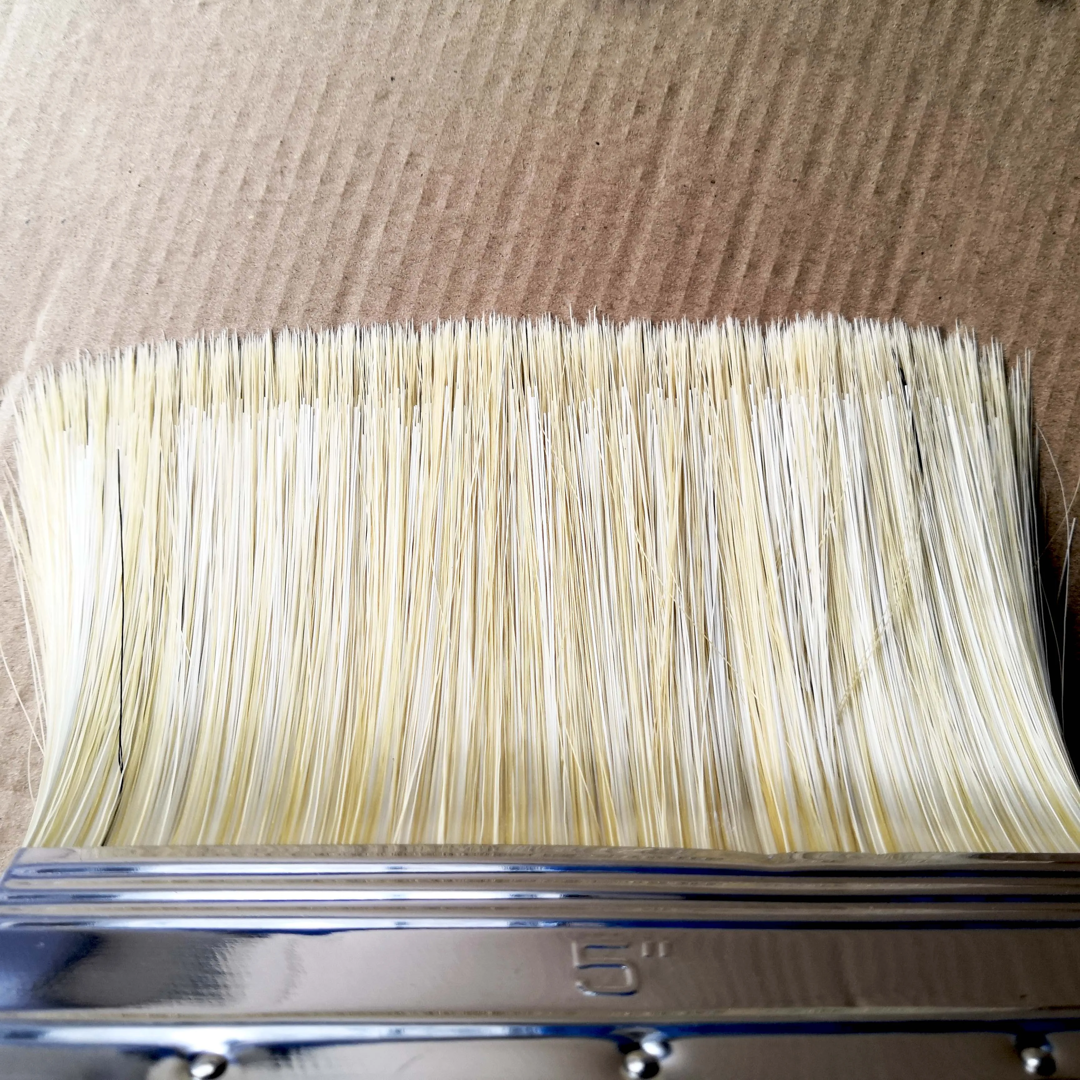 High quality Spot supply 5 inch Wholesale plastic handle wall paint brush