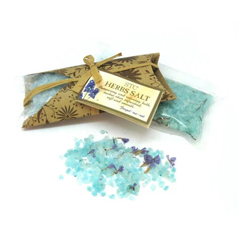 
100g flower petal bath salt in a plastic pot for body spa 