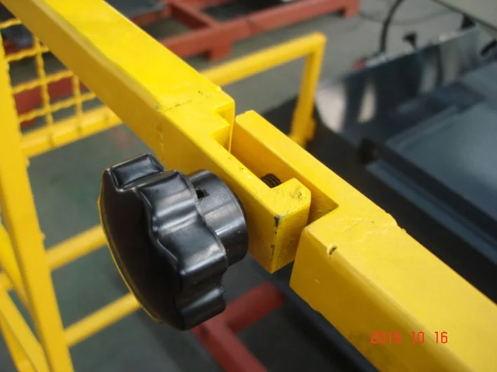 BS-460GB  TTMC Semi CNC Metal Cutting Band Saw, CE Standard Saw Machinery