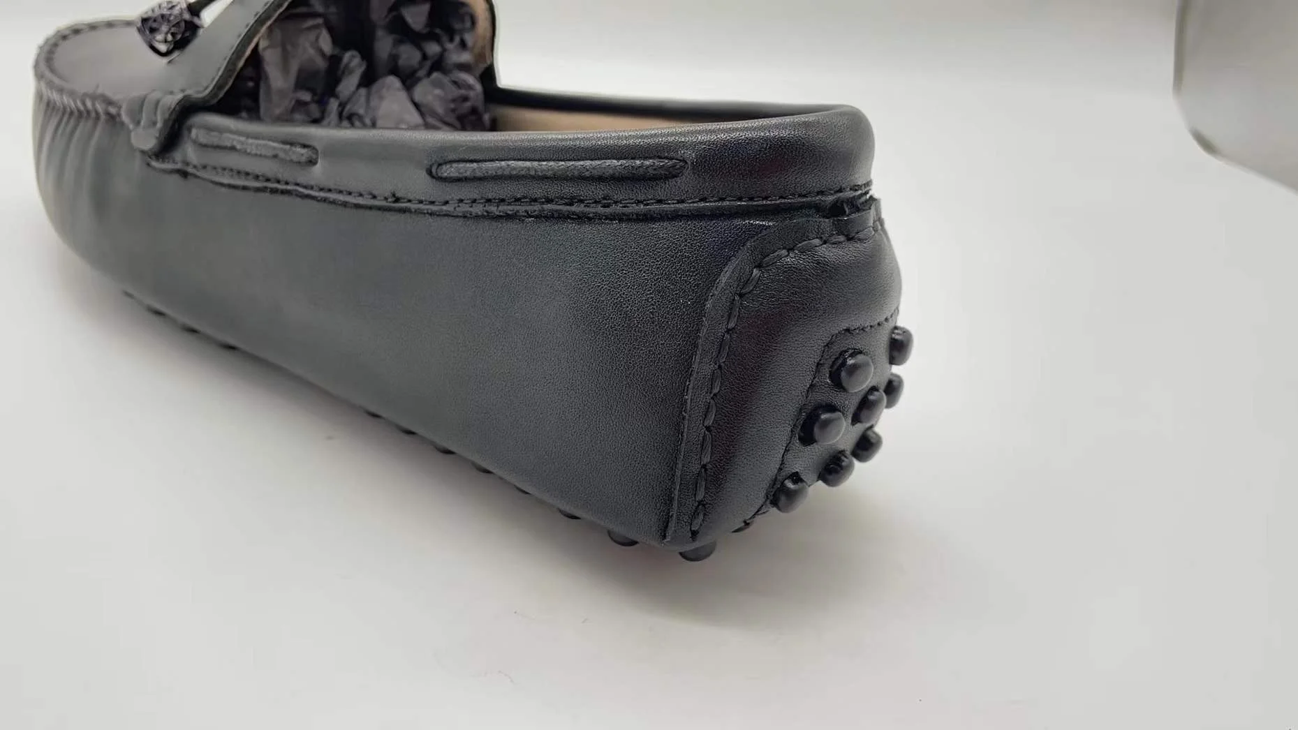 Wholesale Classic Soft Genuine Leather Loafers for Men