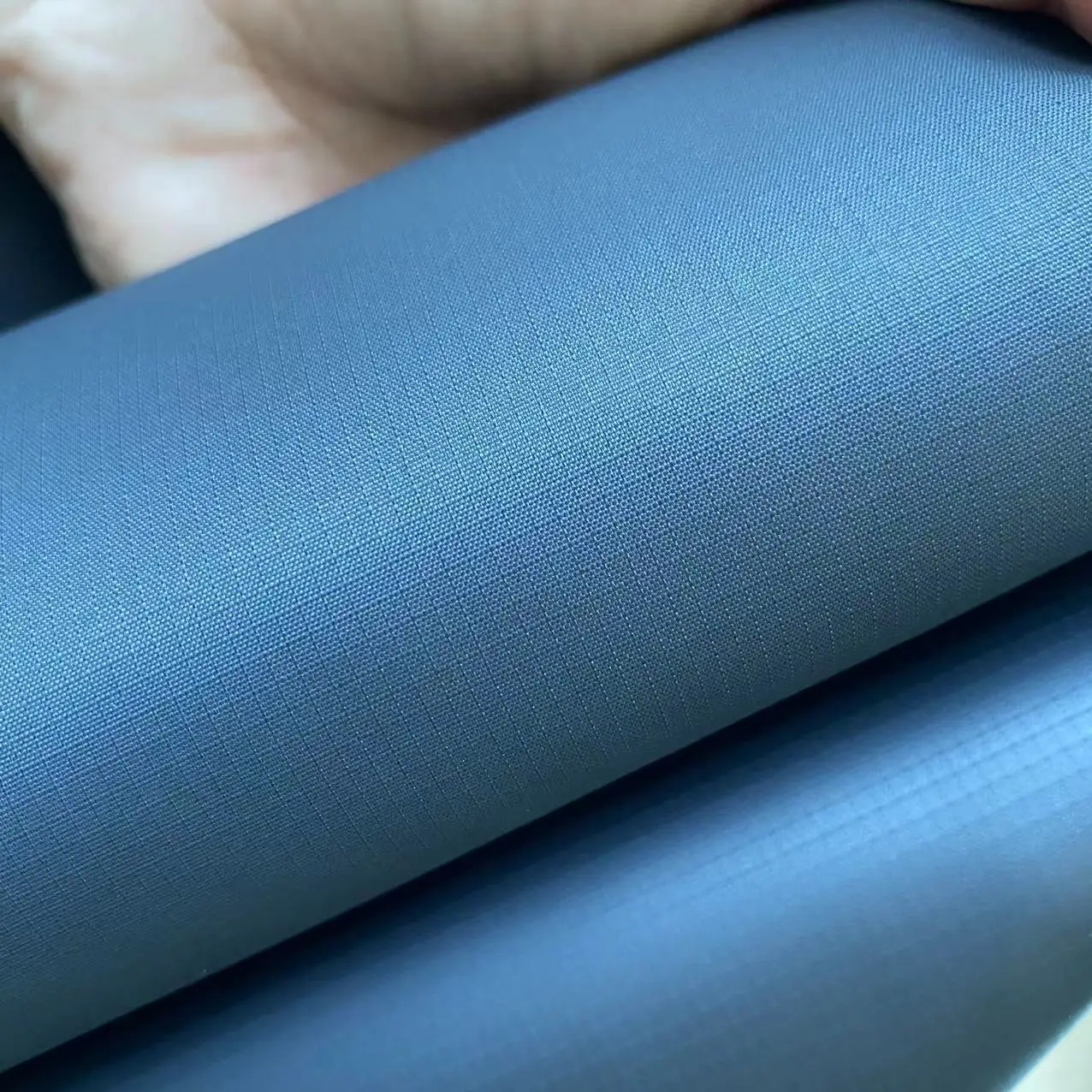 Light Weight Inflatable Fabric 70D Ripstop Nylon TPU HF Weldable Waterproof Airtight Nylon Fabric for Vaccum Travel Bag