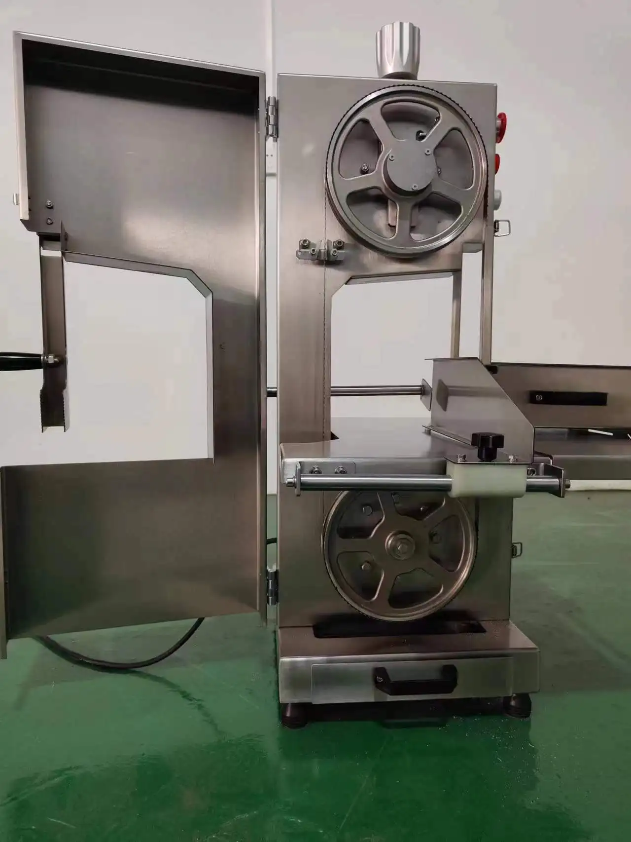 Full stainless steel 250model(1650mm) band saw machine/bone saw with powerful 1.5KW motor and imported British band saw blades