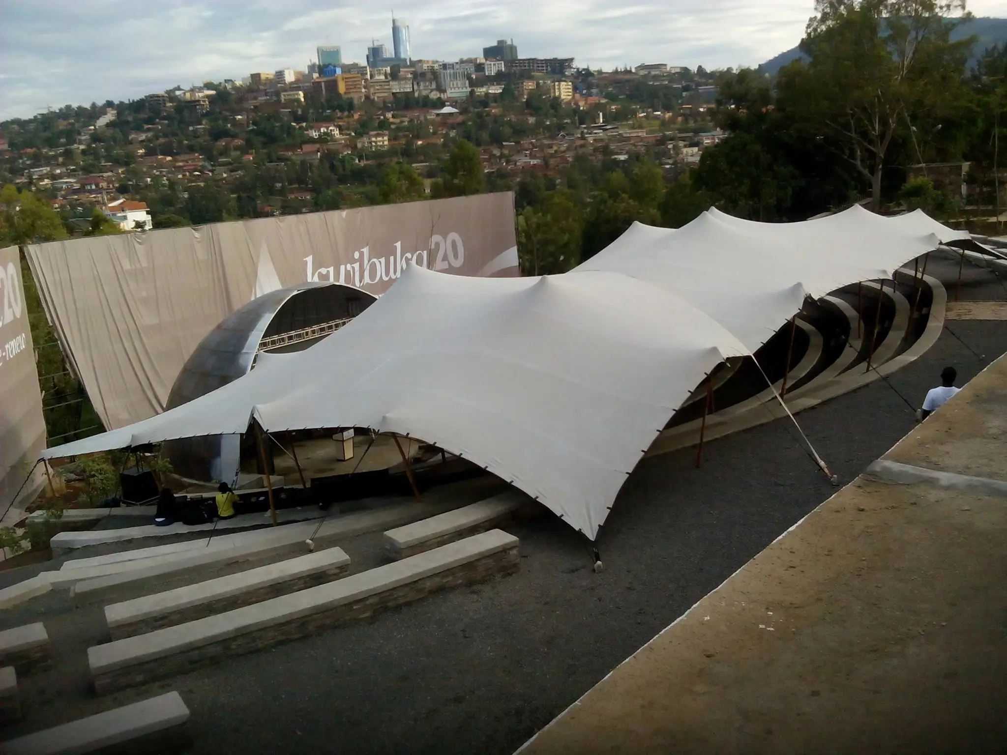 Wholesale Outdoor Event Tent Roof Top Camping Cheese Stretch Tent for Trade Shows