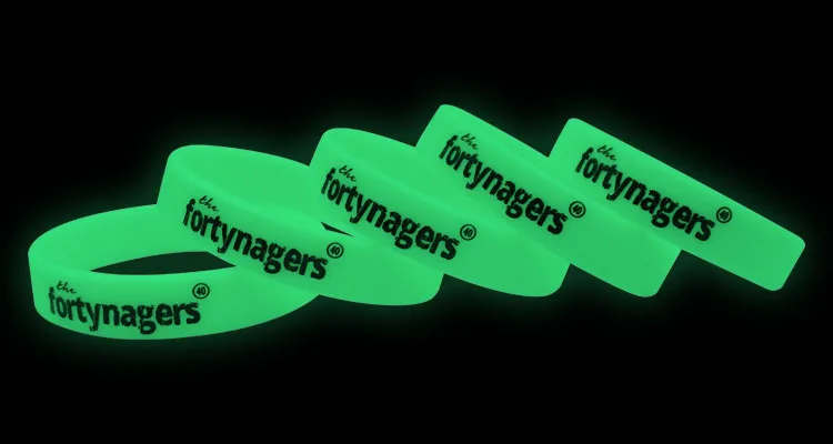 Wholesale custom logo Silicone Slap Bracelet silicon snap band night glow wristband glow in the dark wristband