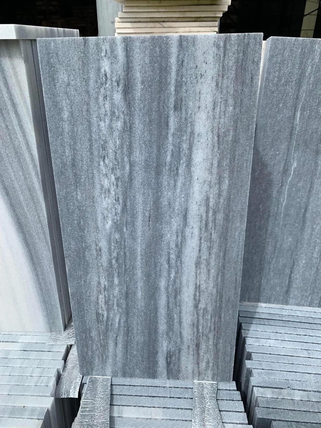 Stone Blocks White Marble Natural from Vietnam Suppliers Sale Wall Surface Form Material STONES Origin Type Colors Warranty