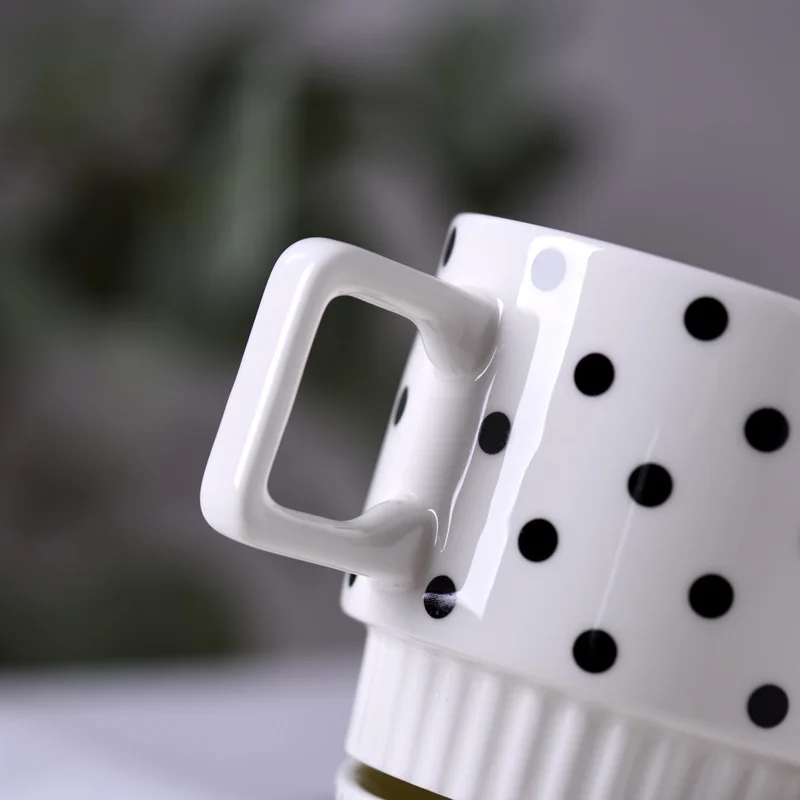 Nordic Porcelain Polka Dot Geometric Mug Hepburn Style Black and White Printing Drinkware Gift Ceramic Stacking Coffee Mugs Cup