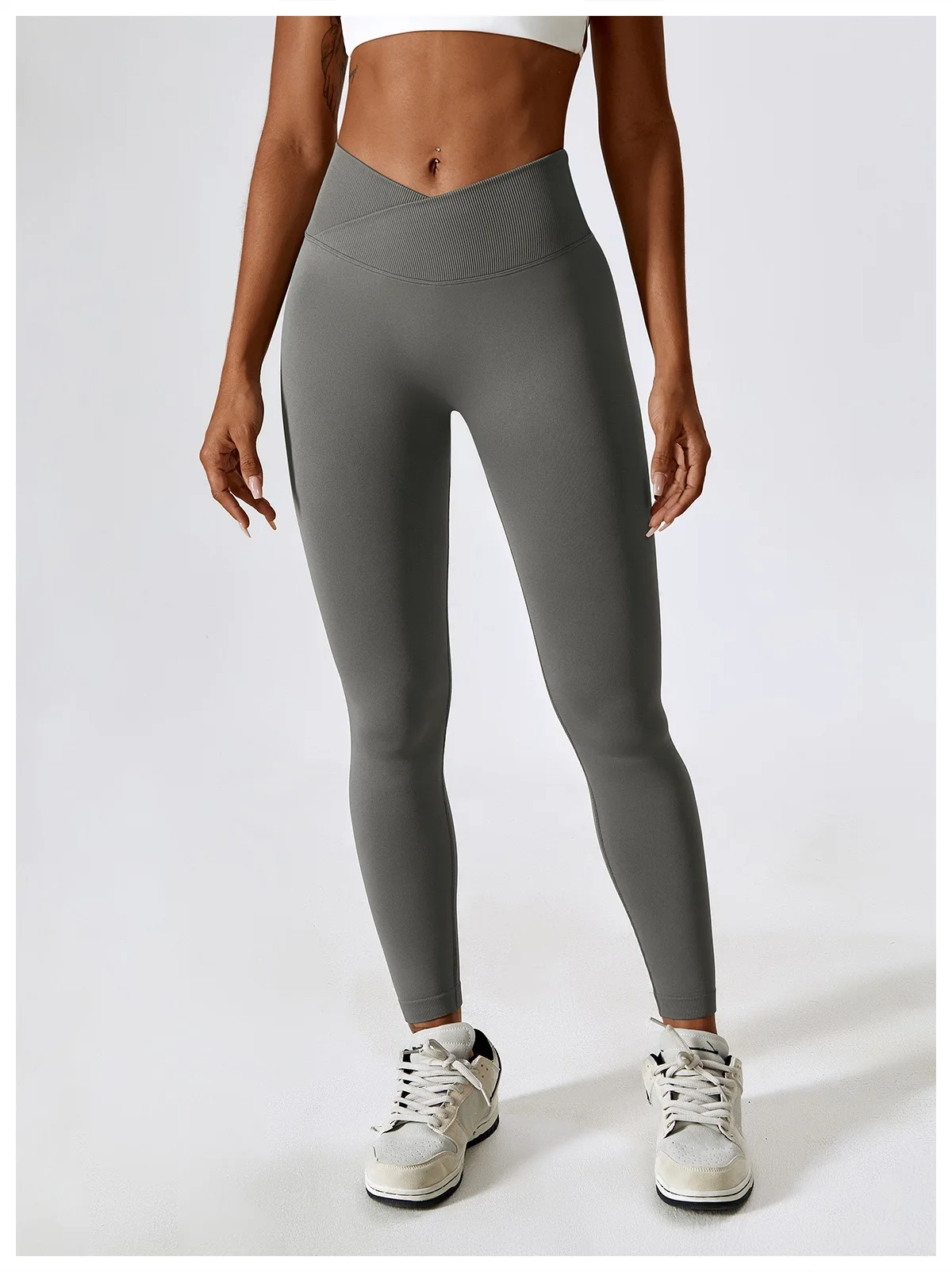 Wholesale High Quality Seamless V Cut High-waisted Butt-Lifting Running Fitness Leggings  Gym Workout Leggings For Women