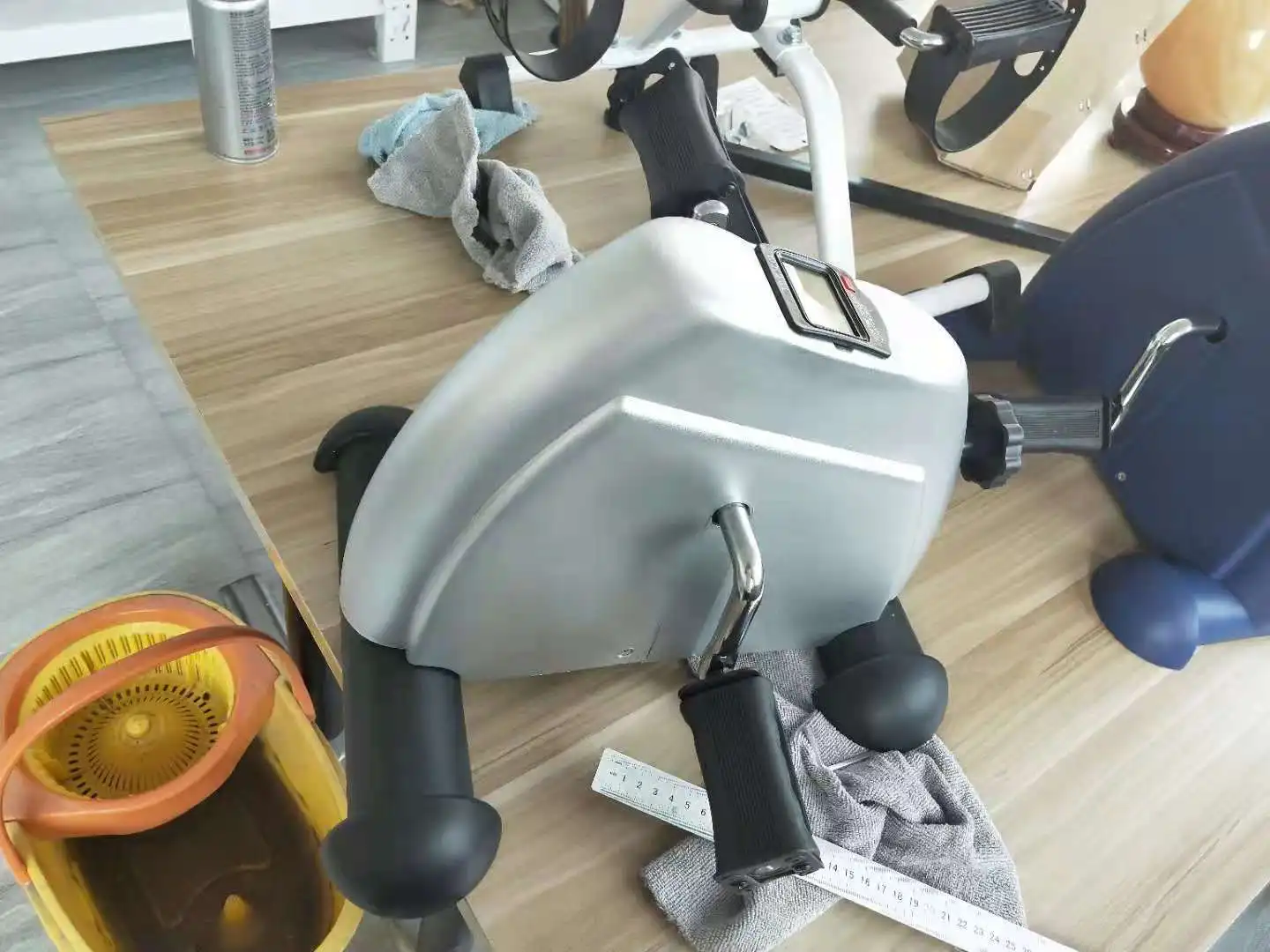 Factory Wholesale Mini Pedal Exercise Bike Physical Therapy Pedal Exerciser Rehabilitation Home Gym Fitness Training