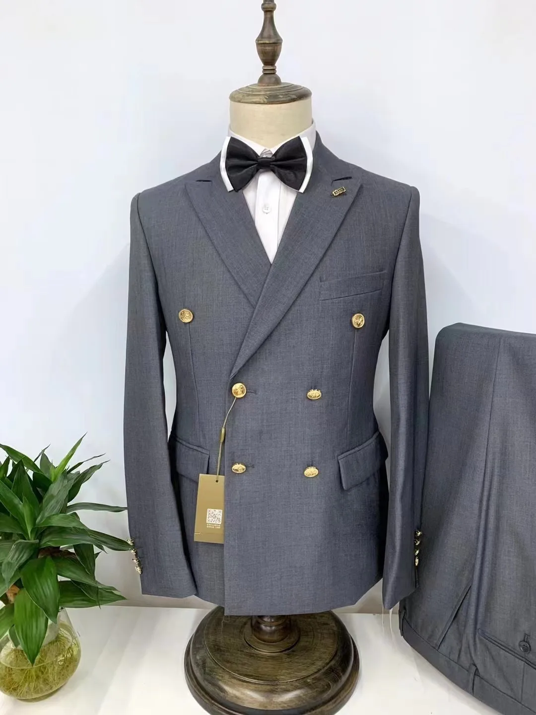 Famous brand Men Business Elegant Double Breasted Gentleman Suit Slim 2-piece in stock