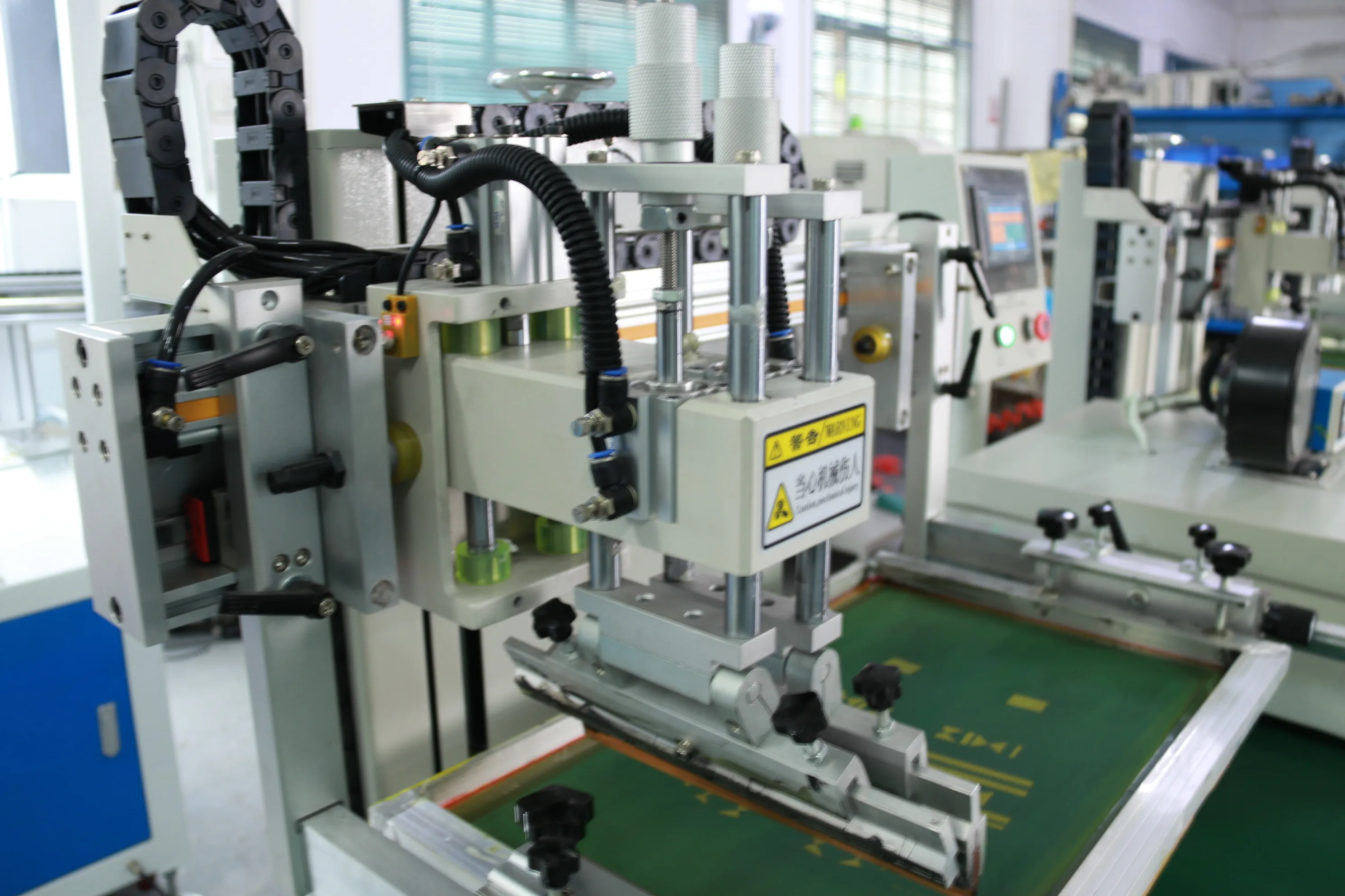 Automatic 4 colors shoes insole slipper plastic environment-friendly bag screen printing printer machine