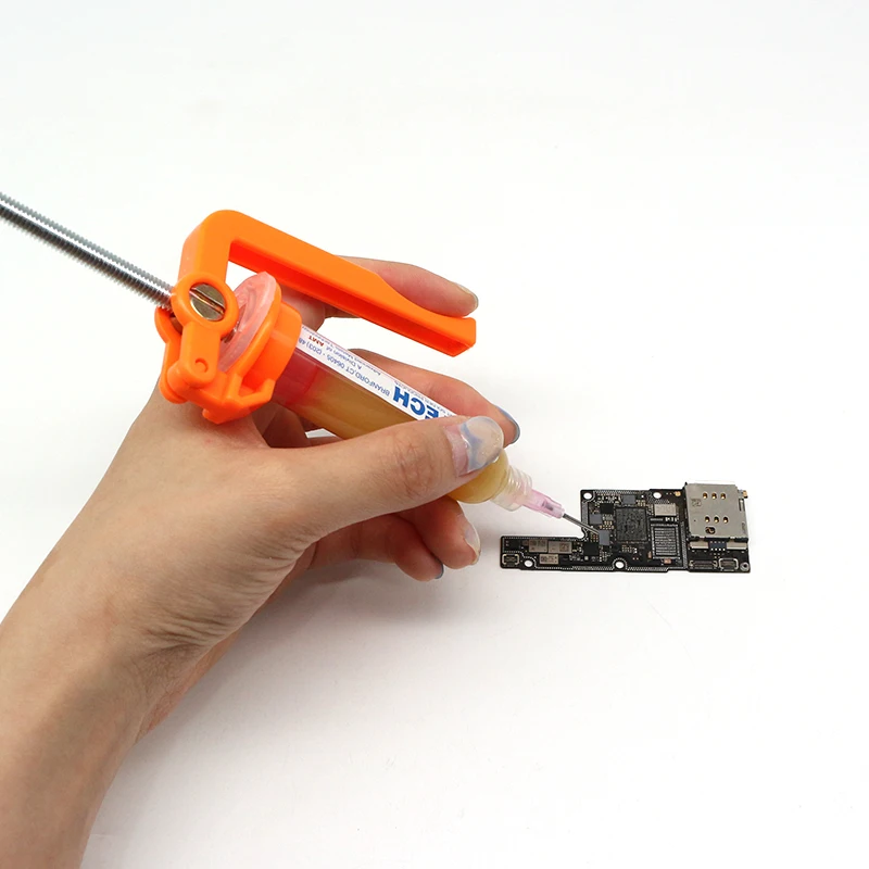 Factory direct labor-saving glue gun solder paste booster 5CC solder paste welding oil needle cylinder glue gun push cylinder