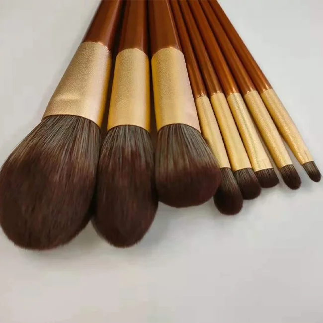 
8 Pieces Orange Origin Makeup Brush Set Long Handle Face Makeup Brushes Flat Top Goat Hair Makeup Brushes 