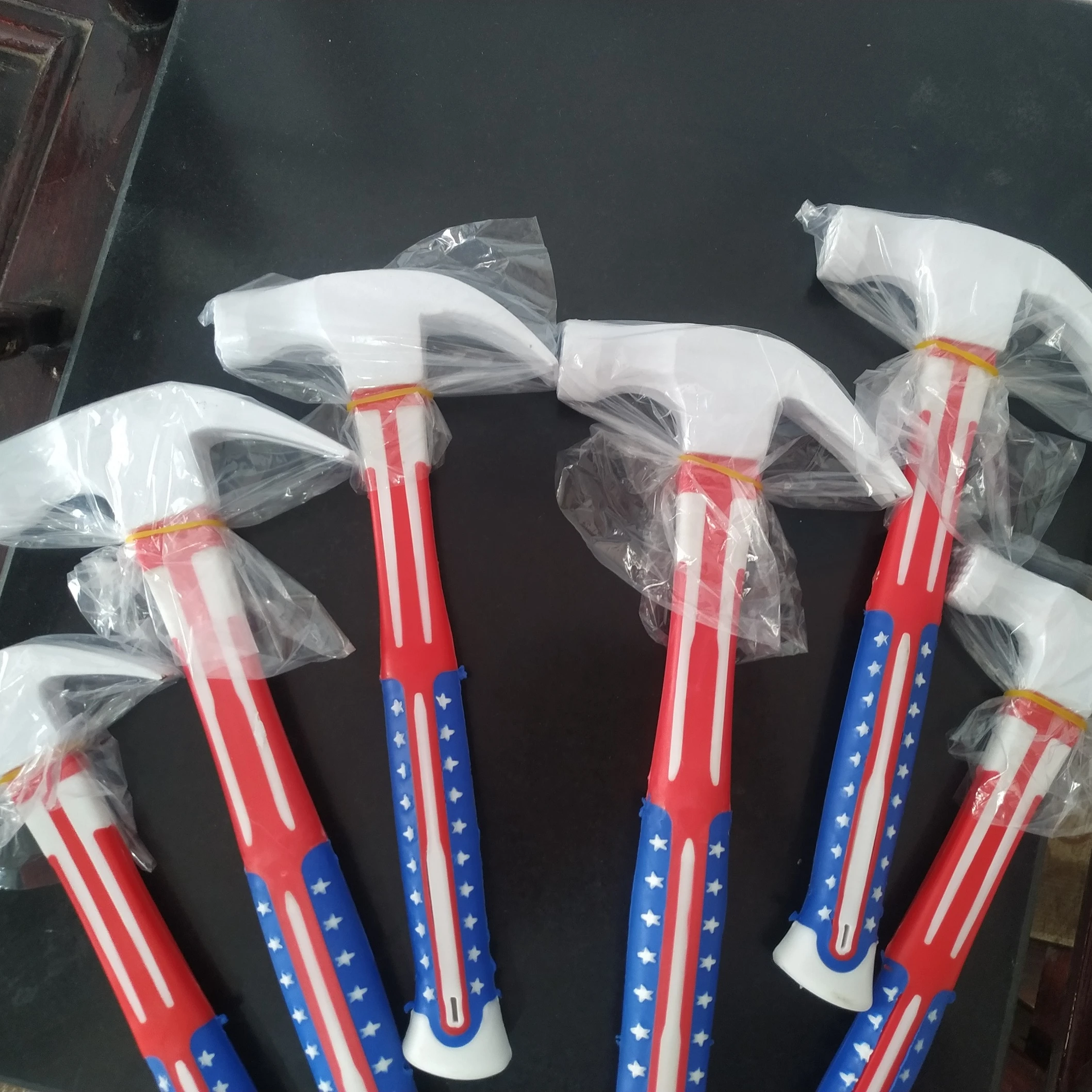 Professional Carbon Steel Hand Tool Fiberglass Handle Claw Hammer