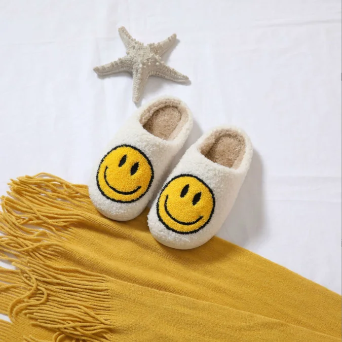 Wholesale Custom winter fluffy  fuzzy furry home house cute fur bad bunny kids toddler  Slippers slides