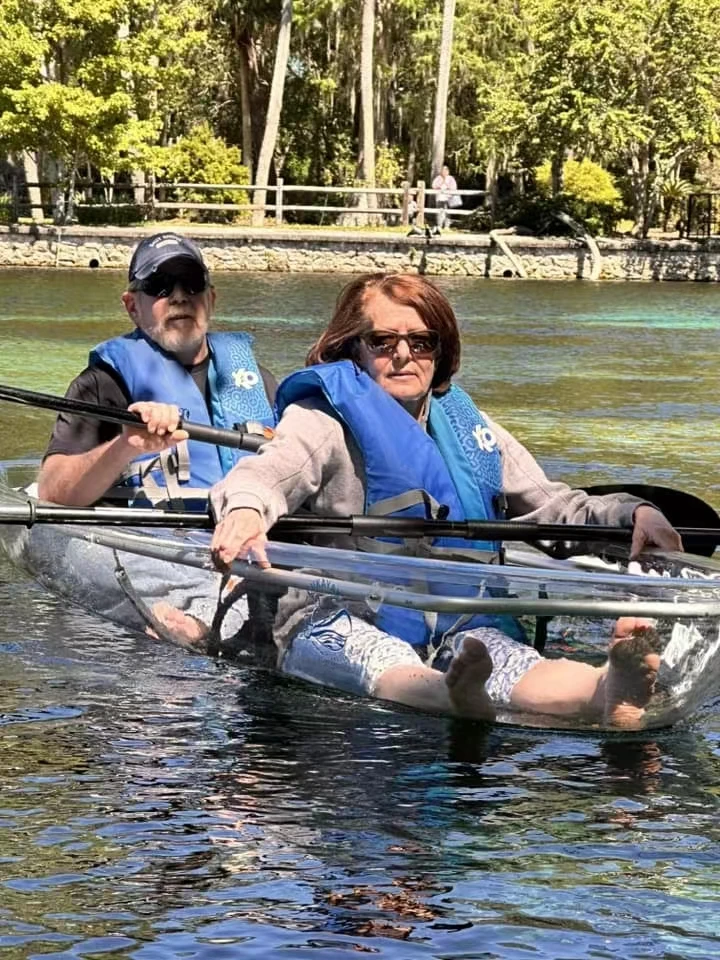 The Double Transparent Kayak Allows You to See the Ocean Drifting Scenery of the Glass Boat on the Bottom.
