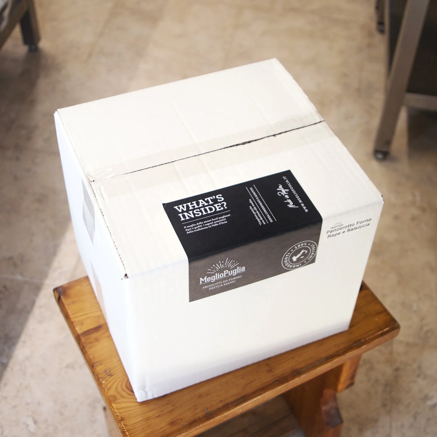 Closed Calzoni carton.jpg