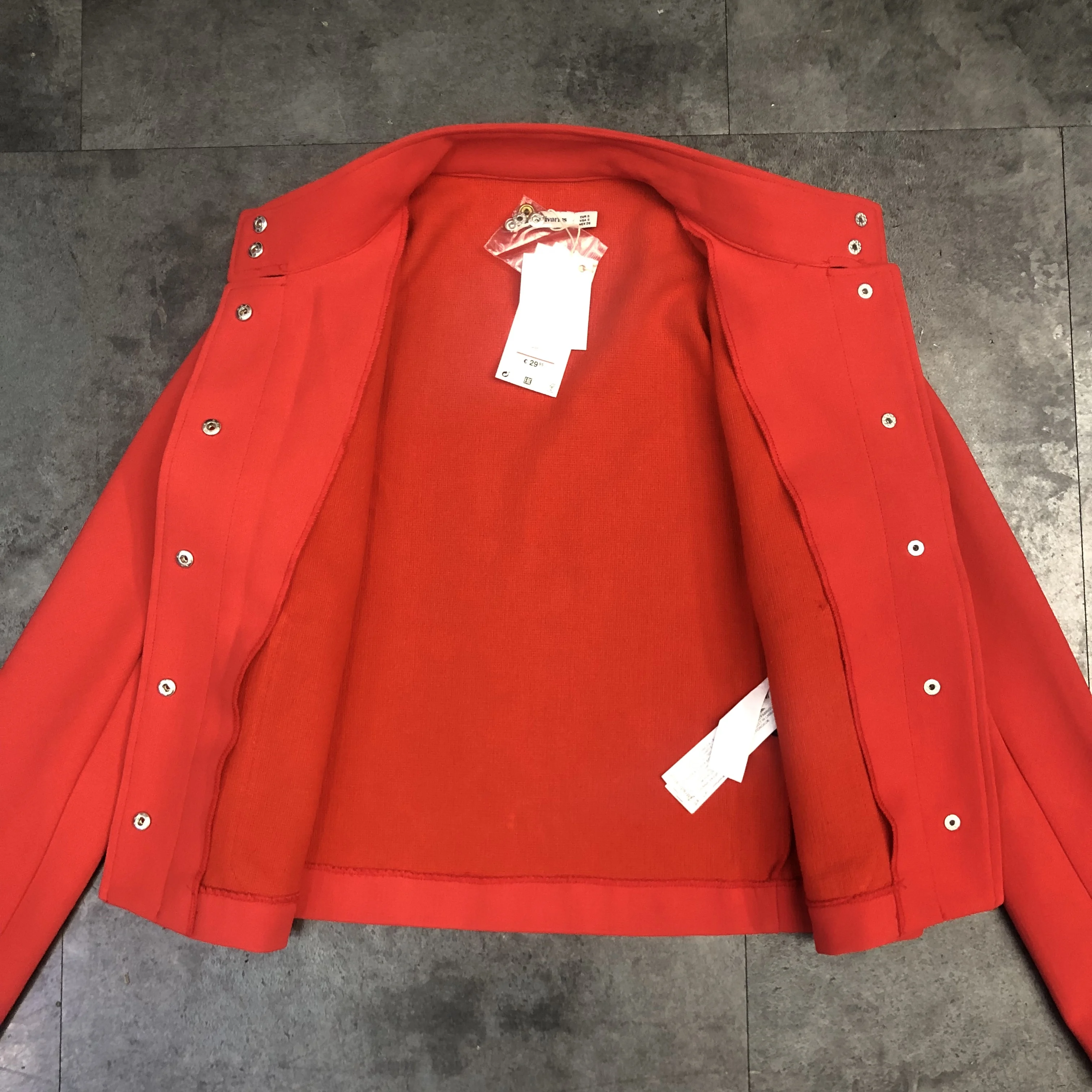 В наличии, оптовая продажа, в наличии, одежда, Европейская Женская короткая куртка, классическая красная куртка, одежда оптом