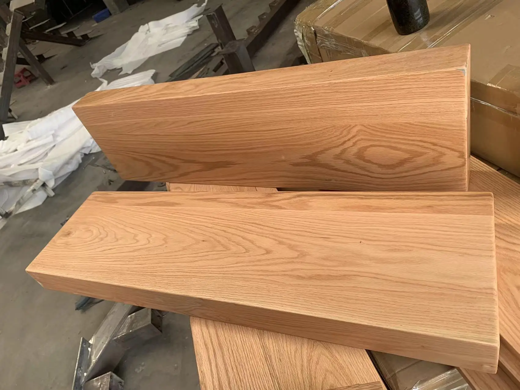 VIKO Hot Sale Beech American Oak Wood White Oak Stairs Component Solid Wood Stair Tread