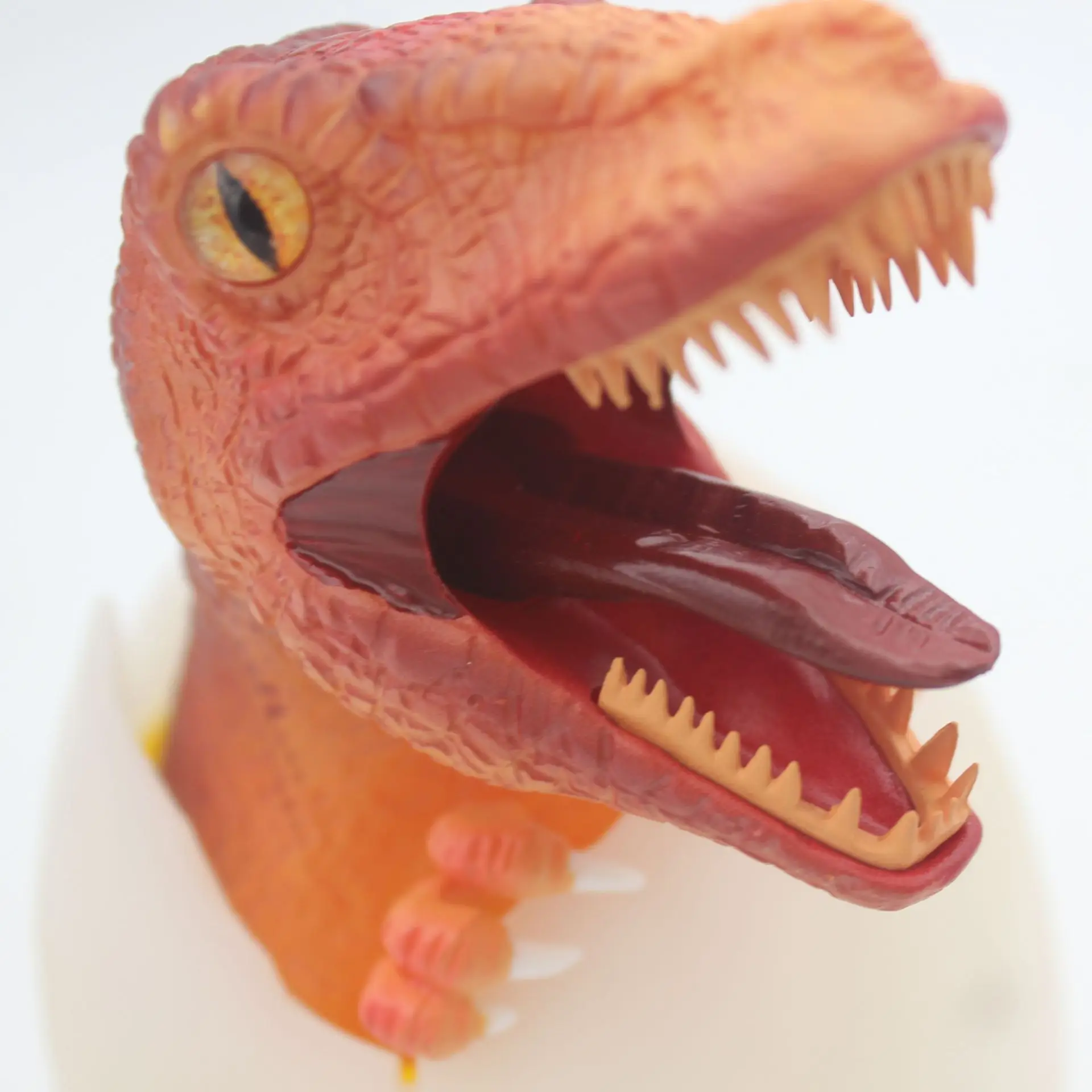 Amazon New Design Dinosaur Egg Night Light Sensor Control or Remote Control Night Living Room Atmosphere Lamp Children Gift