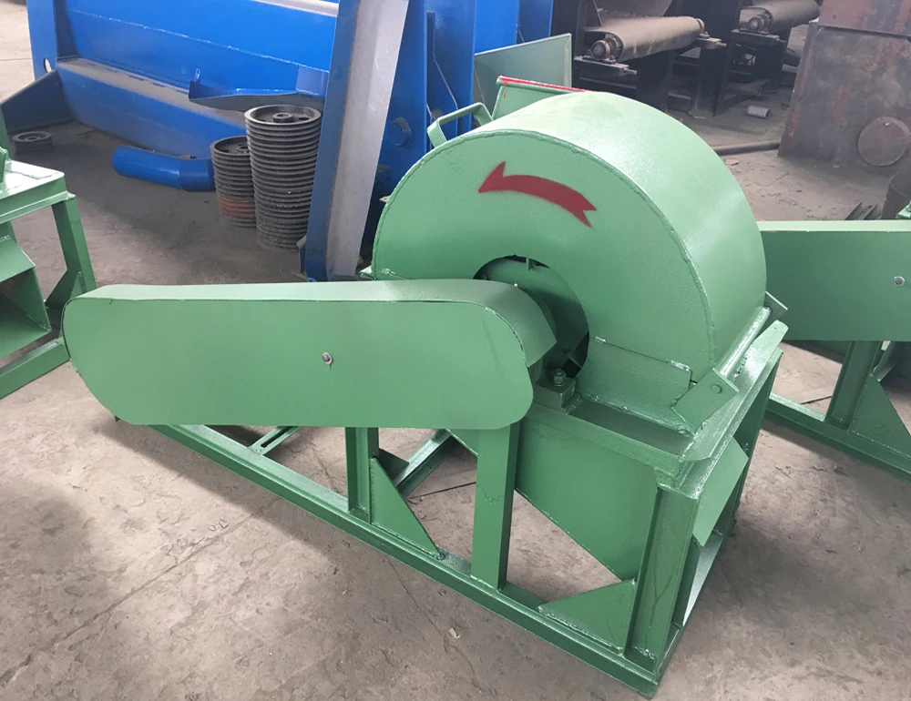 Маленькая дробилка для дерева и бамбука