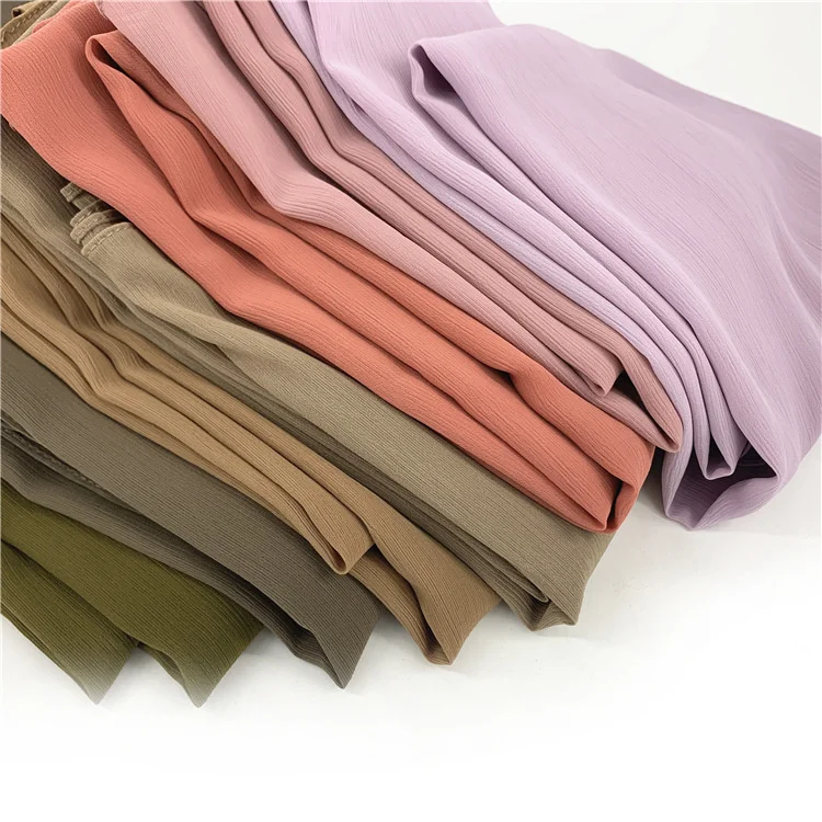 New Arrival Fashion Chiffon Hijab Solid Color Crinkled Turban Headscarf Bubble Chiffon Hijab For Women Malaysian Muslin Scarf