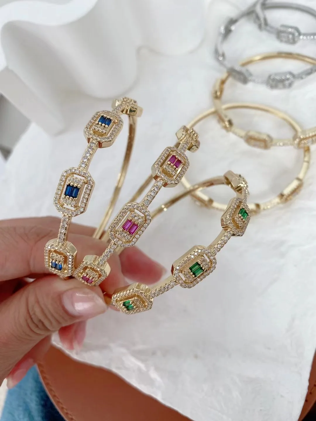 Brass Bracelet Elegant Gemstone Bangle Jewelry Gift Gold Plated Copper 24K Zinc Alloy Beaded Bracelets Zircon Unisex Accessories