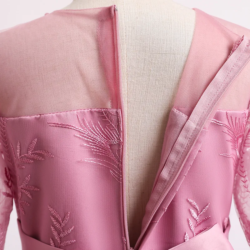 Teens Girls Lace Long Sleeve Princess Dress Kids Beaded Christmas Evening Party Gown Flower Girls Wedding Dress