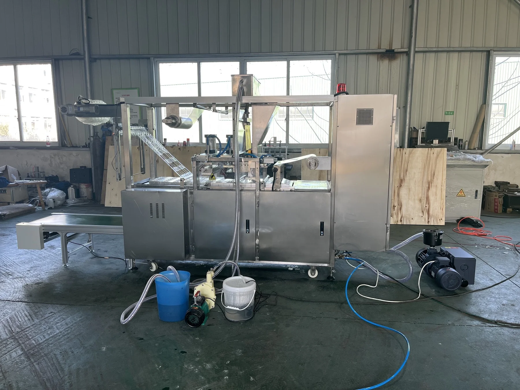 Industry laundry detergent pod capsule PVA soluble film making packing machine