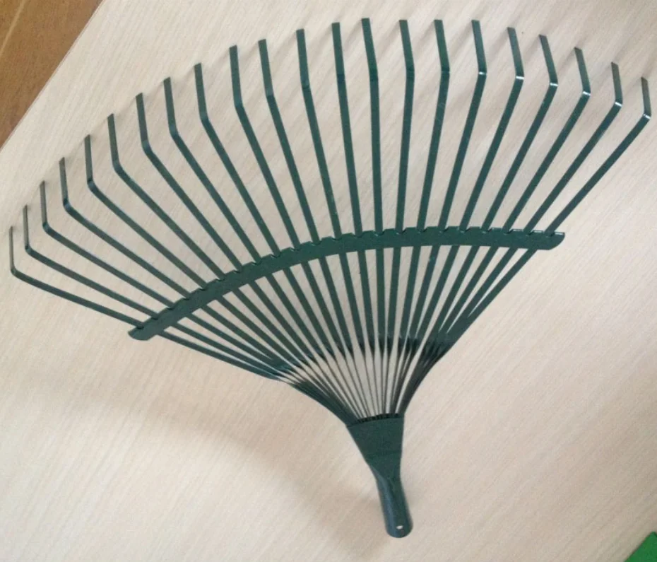 Hand Leaf Rakes 22 Teeth With Wooden Handle High Quality Land Clearing Rake Leaf Grabber Rake