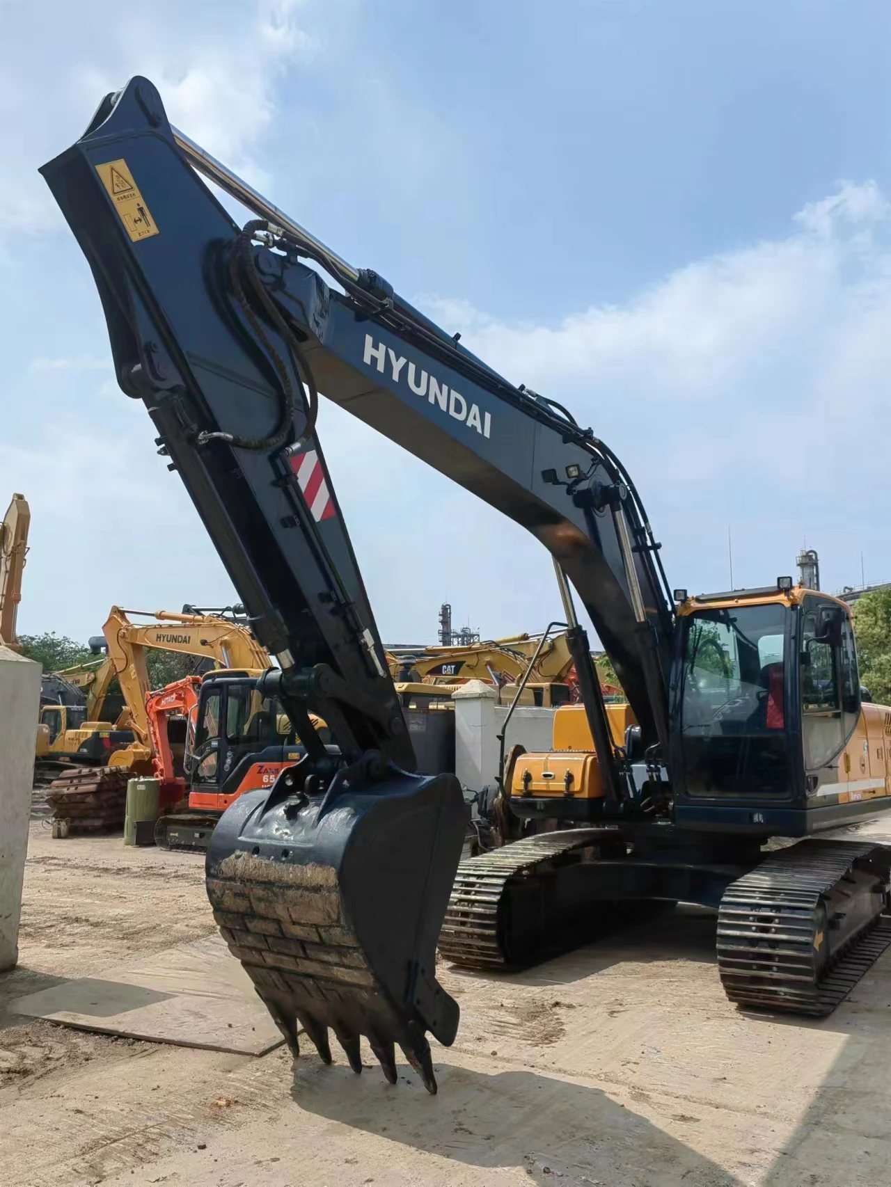 Excavator Used Machine Korea Hyundai 225LC 305LC 380LC 480LC Excavator Digger Sale