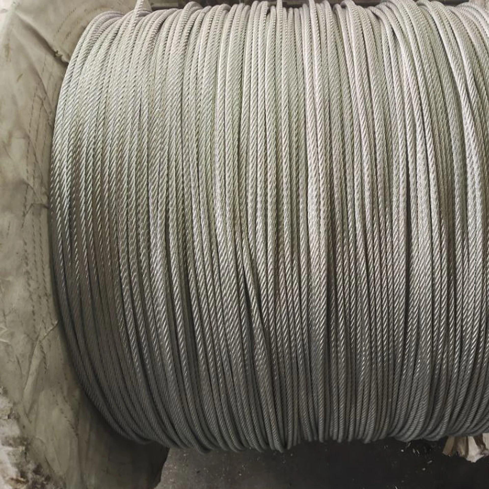 Galvanized/ Ungalvanized  Steel Wire Rope Suppliers Steel Cable
