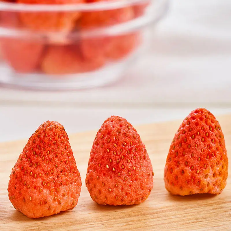 Top-Level Bulk Sliced Freeze-Dried Strawberries FD Strawberry Dices in Vacuum Packed Water Preservation Process