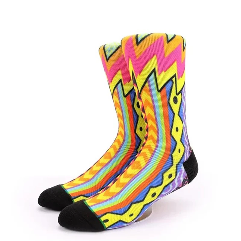 Factory custom design 360 degree digital seamless mens compression sport bamboo printed socks