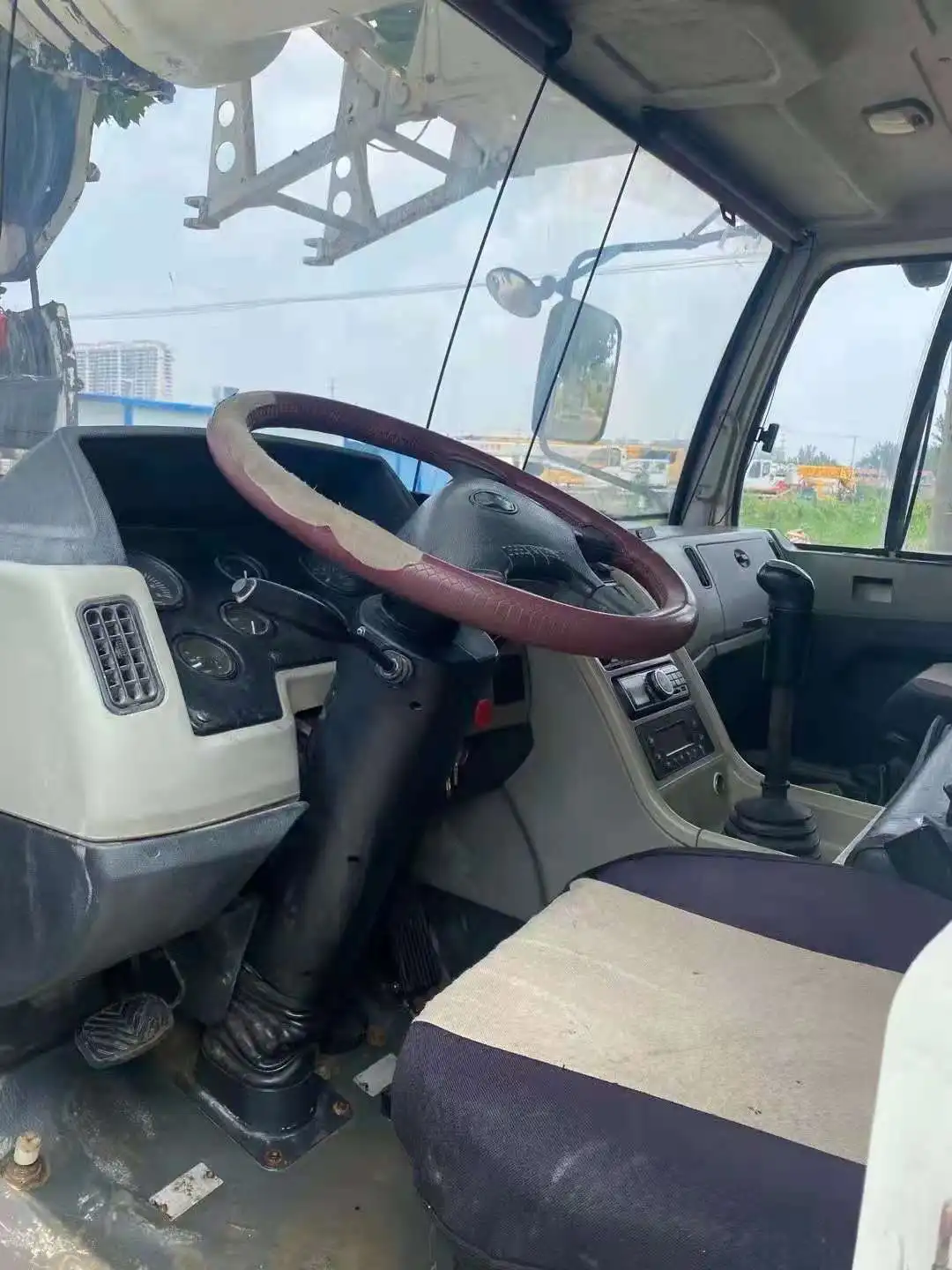 High quality used Zoomlion 25ton hydraulic truck crane qy25v mobile crane price