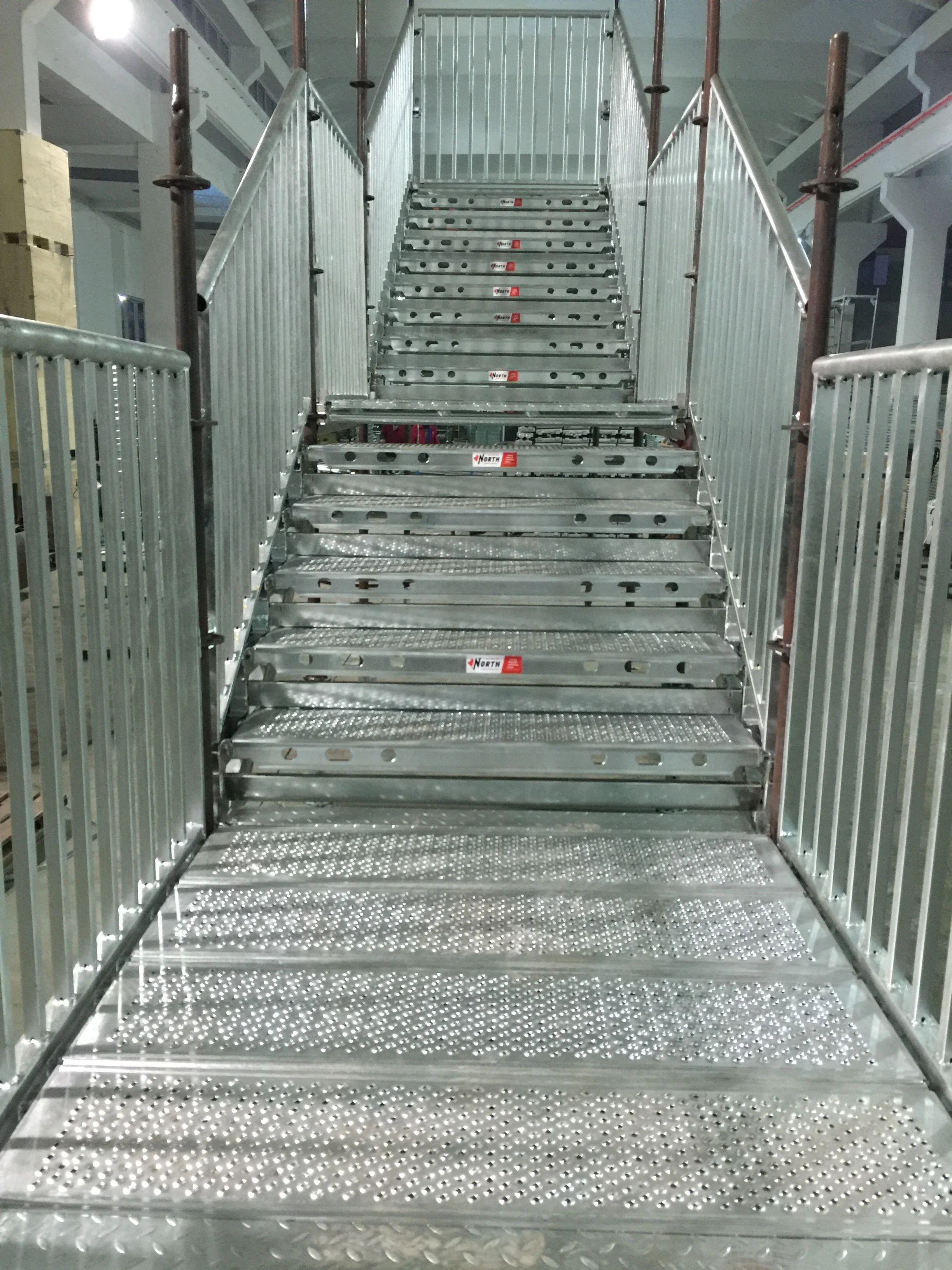 Galvanized Outdoor  Stair For Public Use