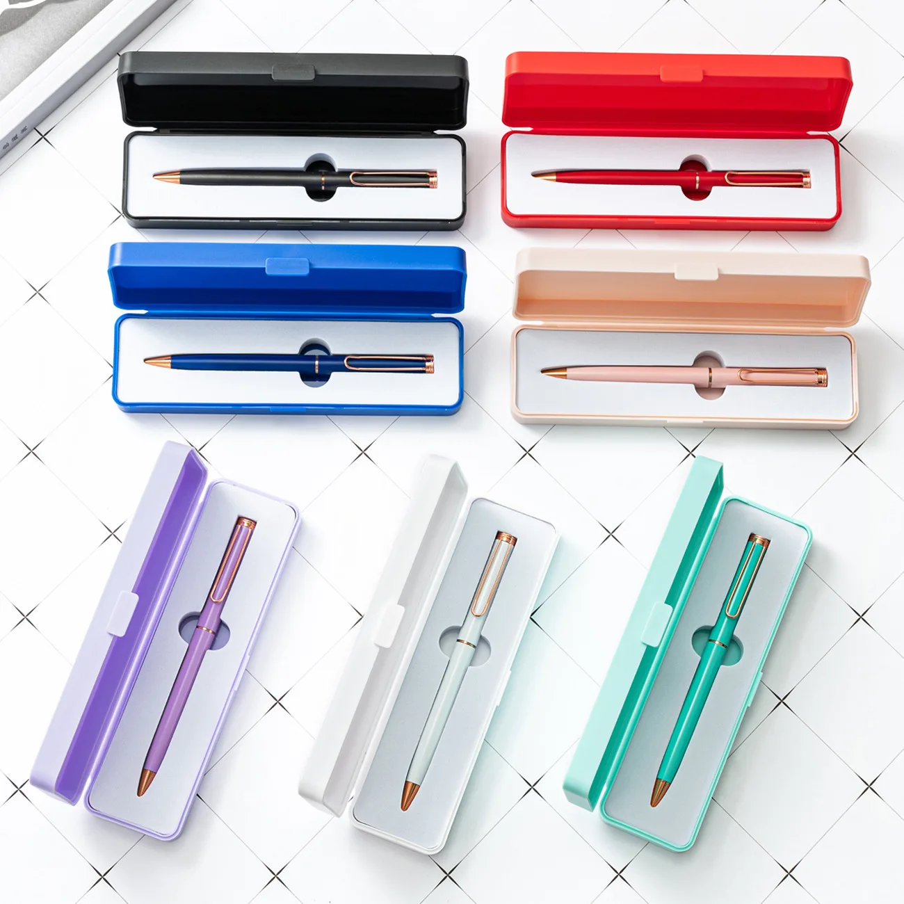 New high color candy color pencil box small fresh multicolor plastic packaging box student stationery gift box