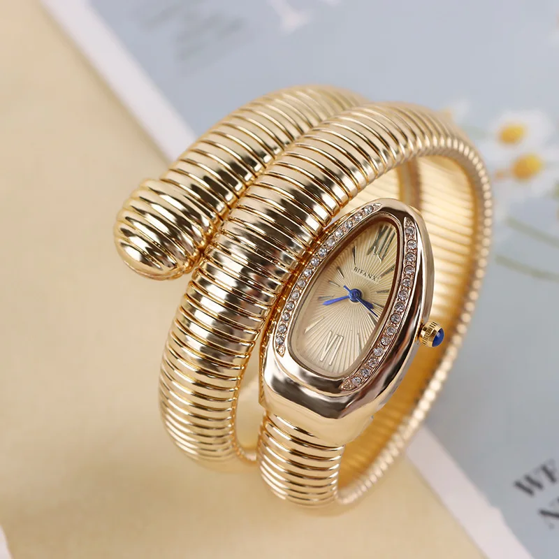 new serpentine watch Europe and the United States fashion bracelet watch creative quartz watch bracelet wholesale