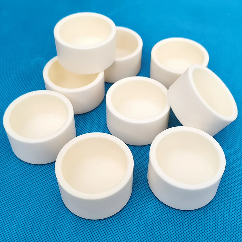 High Temperature Laboratory 99% Al2O3 High Temperature Small Alumina Ceramic Crucible For Lid