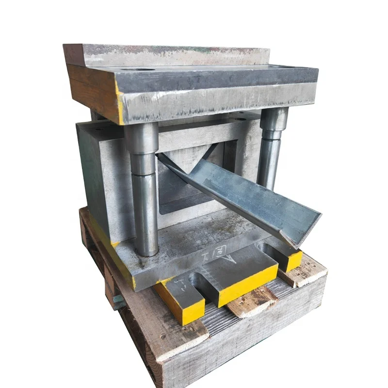 100*100mm Profile Steel Angle bar cutting punch die Customized Molds  Machine tools