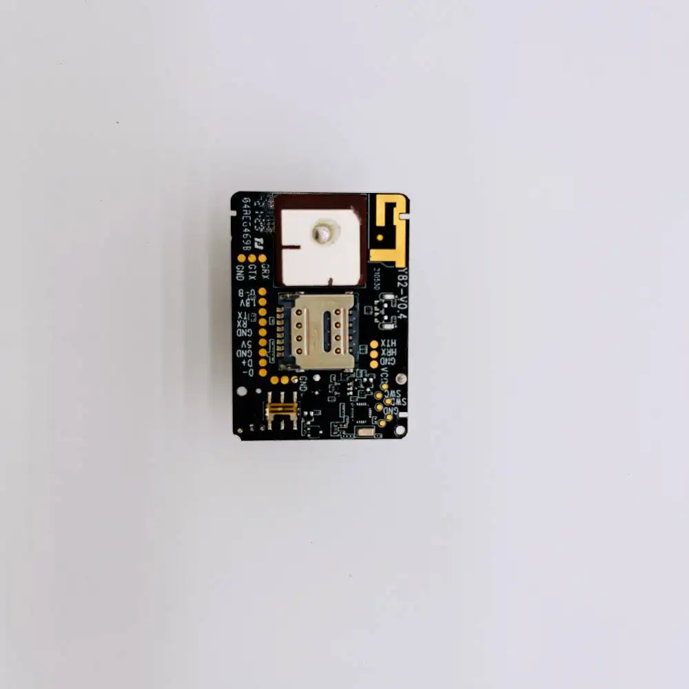 4G Car Tracker GPS Locator 4200mah ultra long standby vehicle locator  GPS Tracker Extra long standby with equipment magnet part