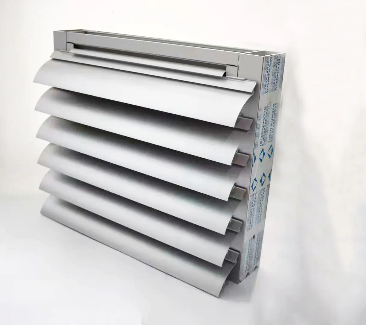 wind driven rain perforamce Double bank louvre window louvres external aluminum louver