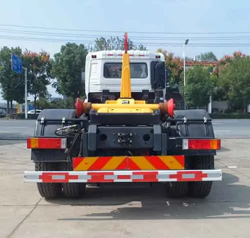 Dongfeng 6X4 Sanitation Garbage Truck New Hook Lift Special Transportation Vehicle
