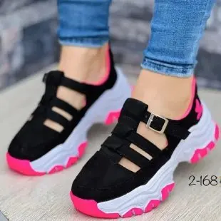 20232023 summer new flying woven hot drill breathable solid color rhine-diamond beach shoes light large size women sandals