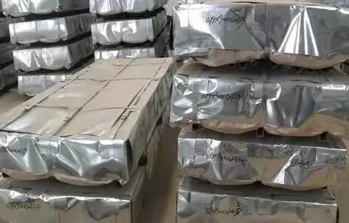 Оцинкованные гофрированные кровельные листы железный кровельный лист цена прозрачного металла кровельное количество стальное строительное время