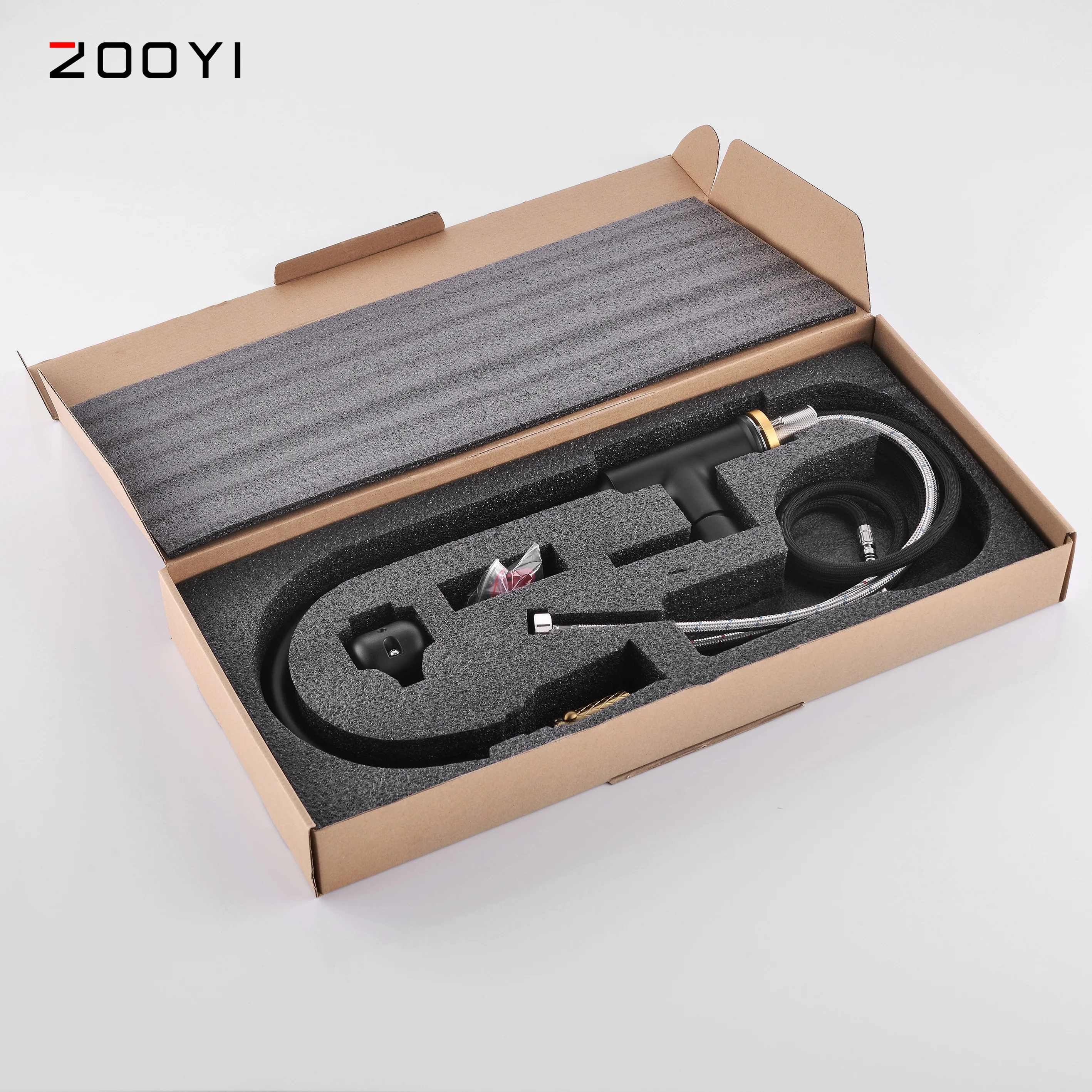 ZOOYI China Factory modern matte black brass kitchen faucet with pull out spray head