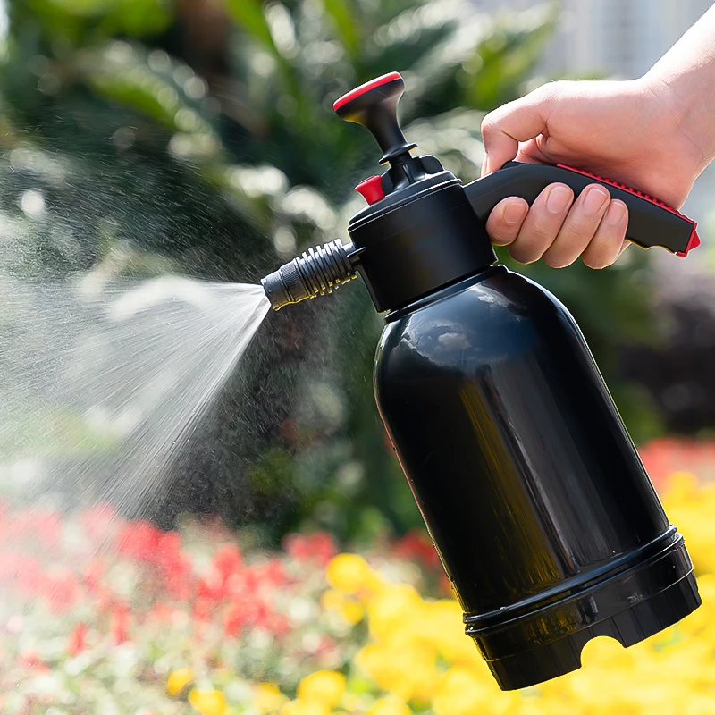 Factory Customized 2L Hand-held Garden Pump Sprayer for Watering Cleaning Car Washing