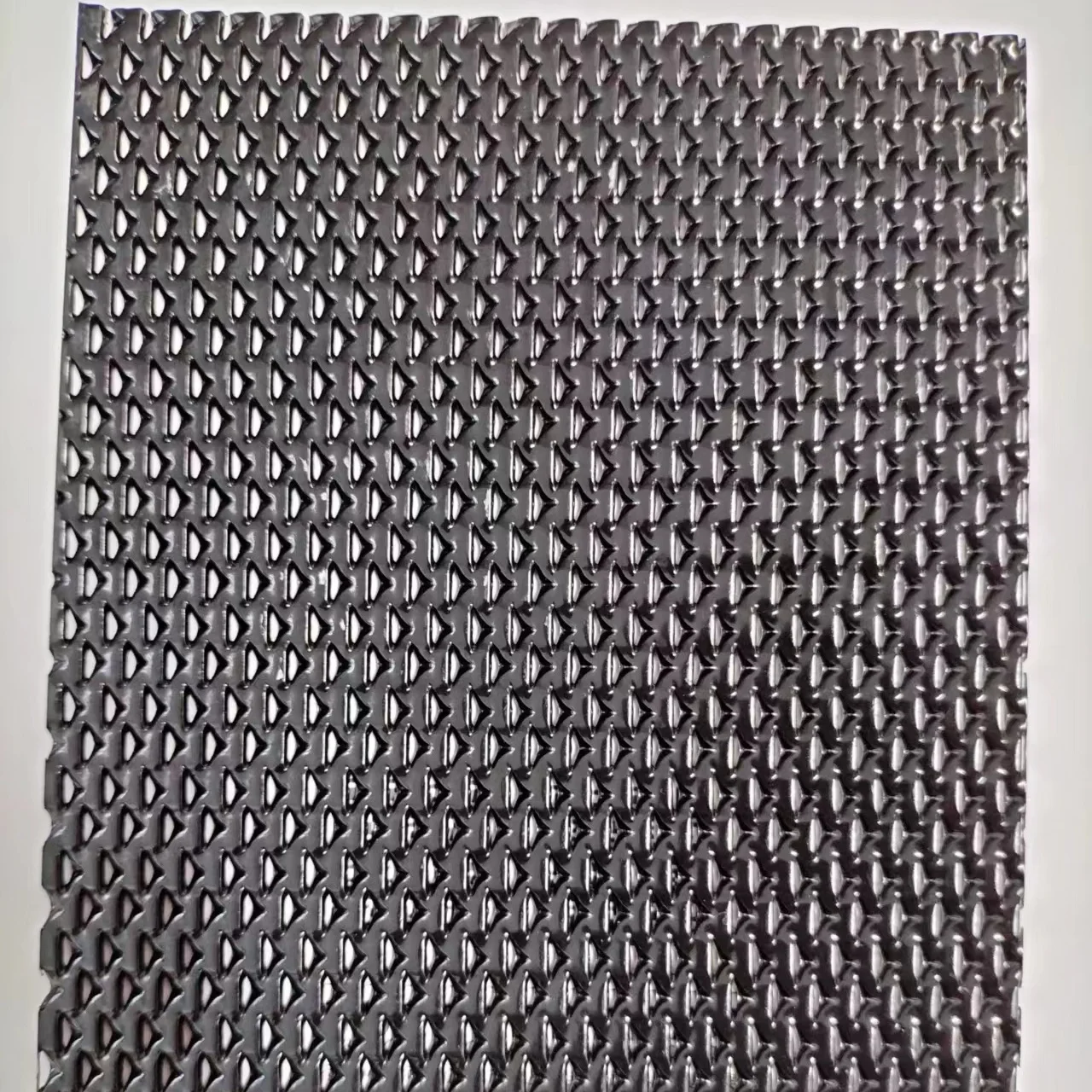 1.8mm thickness safety guard Heavy duty limited vision Privacy protection Aluminium DVA Mesh Screen