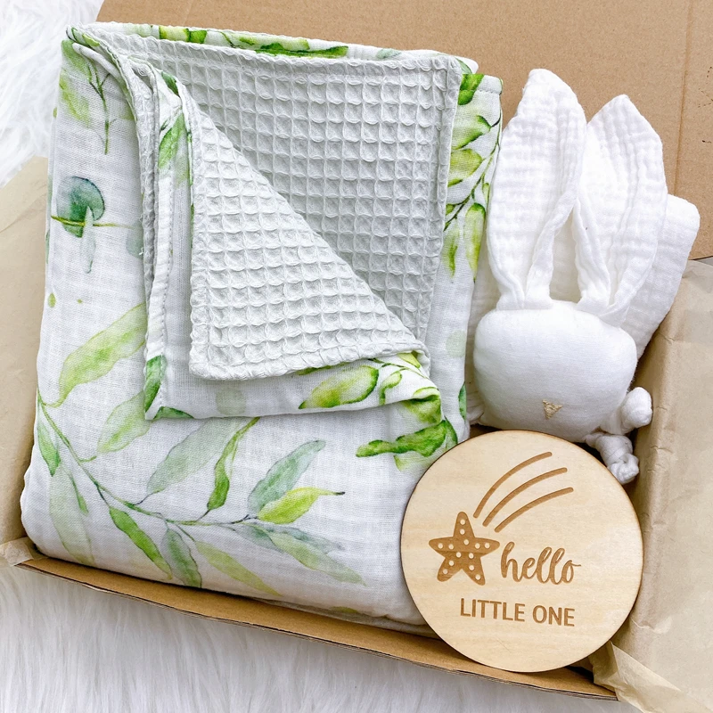 Customized Design Waffle Cotton Muslin Swaddle Blanket Set 100%GOTS Cotton Baby Swaddle Muslin Blanket Gift Set