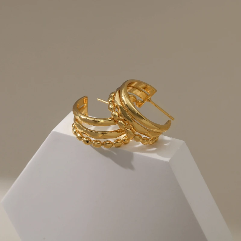 Hot Selling Women Jewelry Type C Shape Beads Ear Stud Open Hoops 18K Gold Delicate Earrings Suitable for Everyday Wear