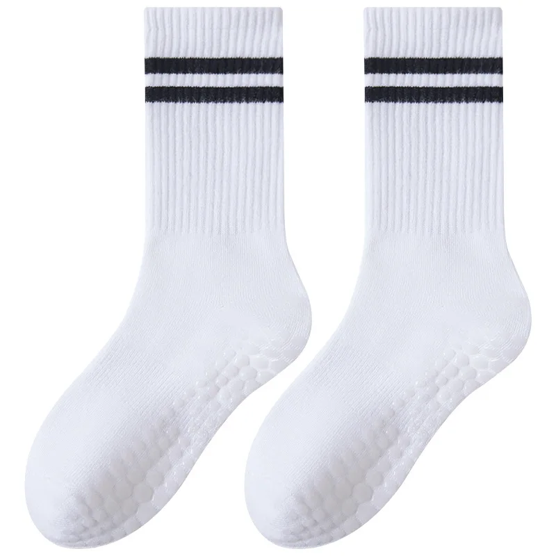 New arrival Custom Own Logo Women grip yoga pilates socks Non-Slip Cotton Silicon bottom Sport Crew fitness breathable Socks